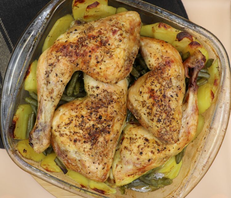 Simple Oven Roasted Chicken Legs - It's Food o'Clock