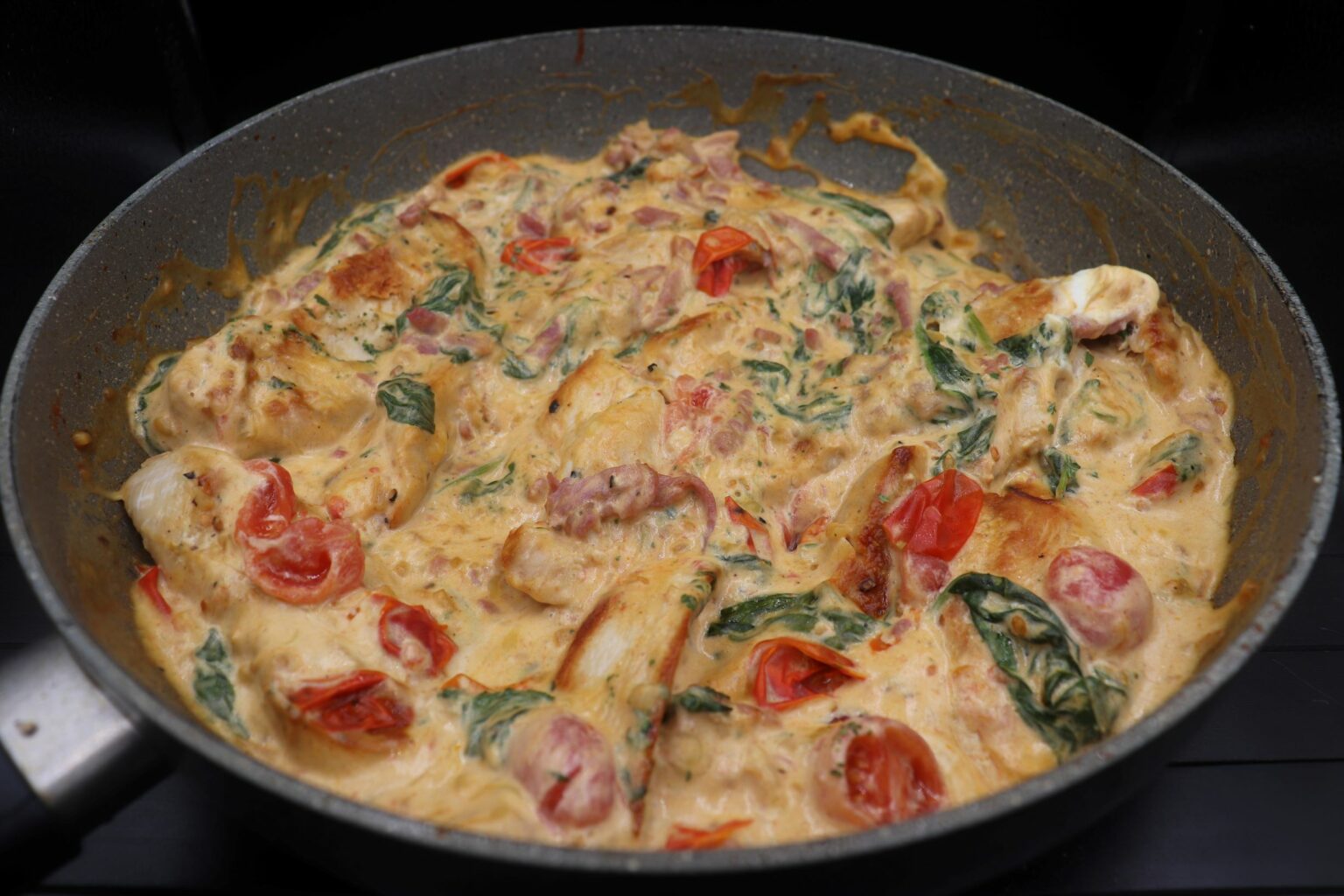 Creamy Chicken With Cherry Tomatoes And Spinach Its Food Oclock 1606