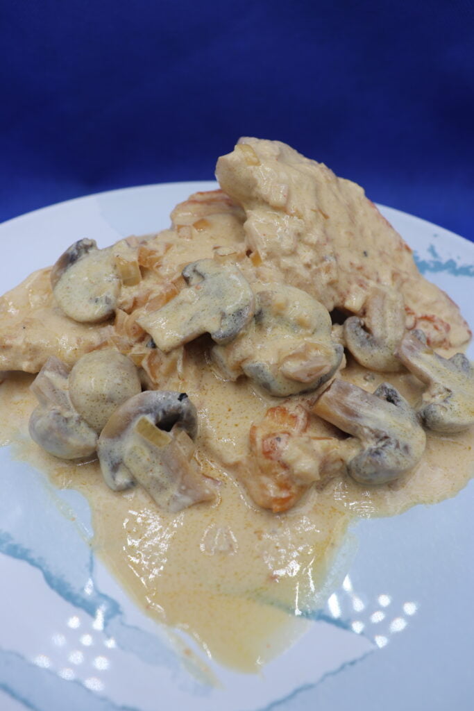 Chicken Breast in Mushroom & Cream Cheese Sauce It's Food o'Clock