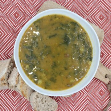 Smokey, Creamy Spinach & Mushroom Soup - It's Food o'Clock