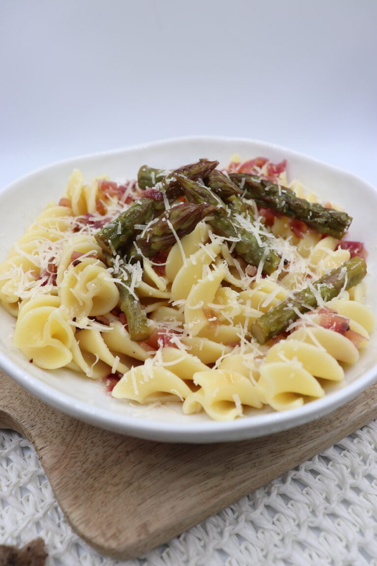 Asparagus & White Wine Pasta Sauce It's Food o'Clock
