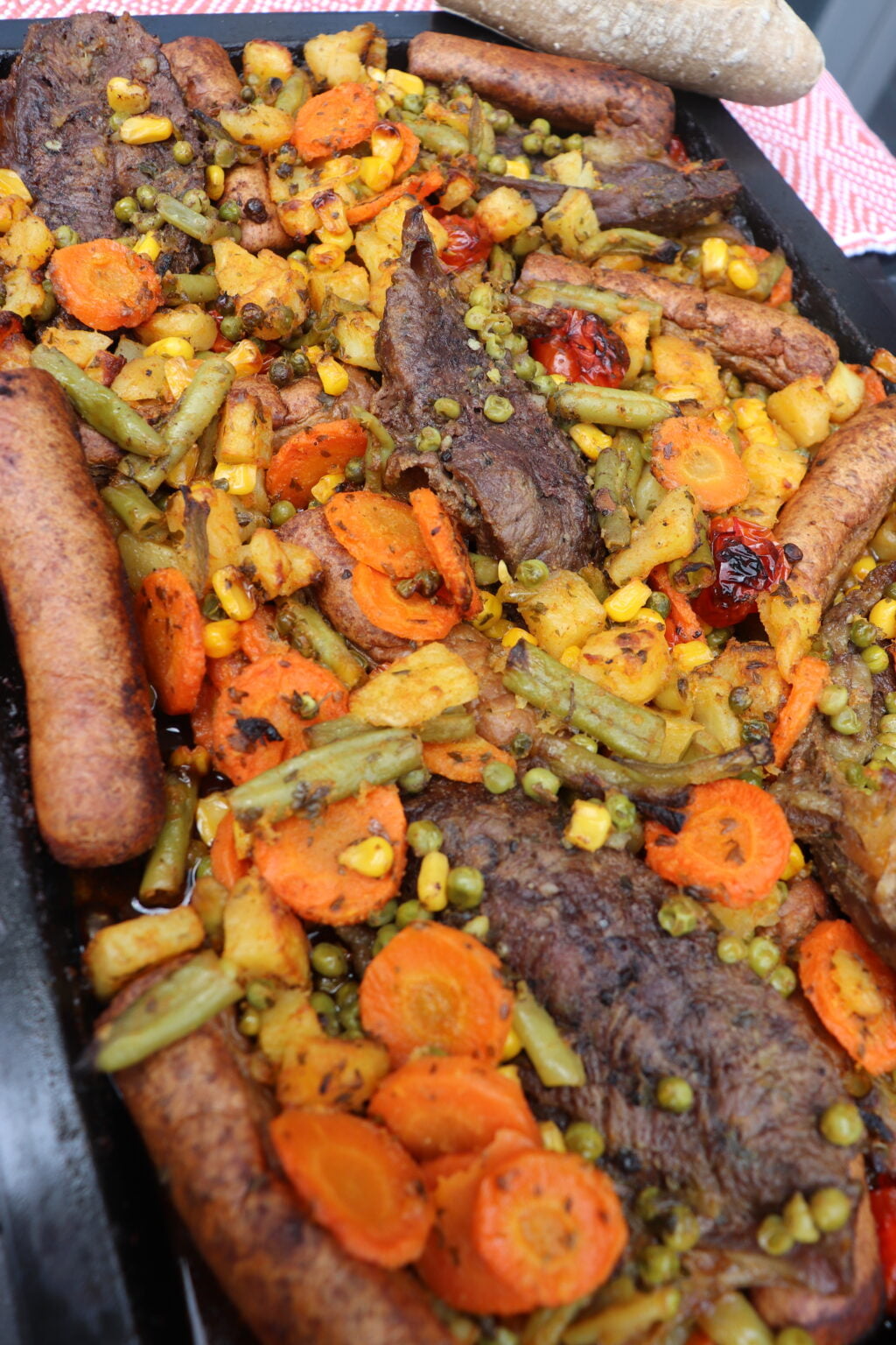 One-Pan Roast Beef & Veggies - It's Food O'Clock