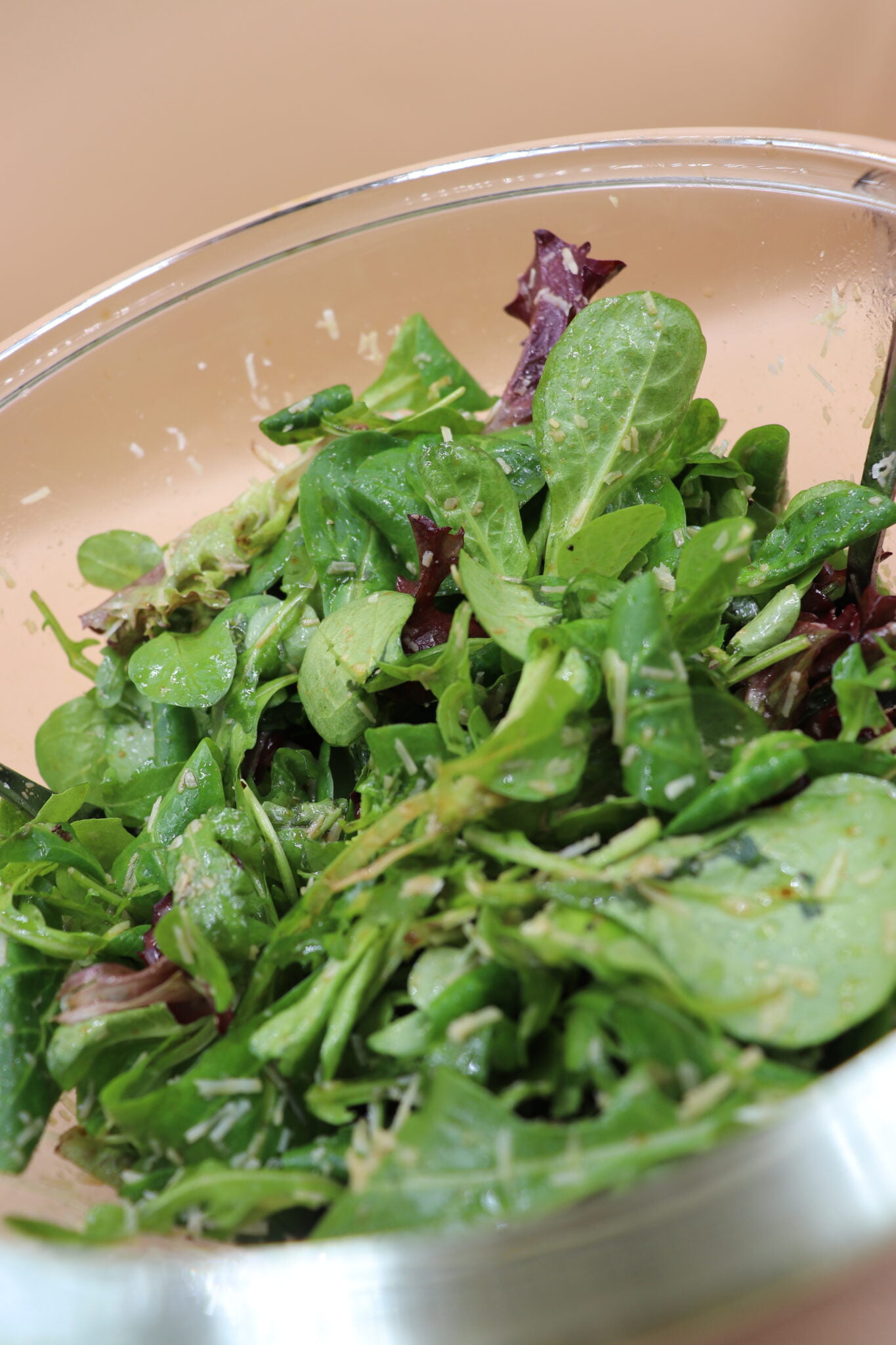 Leafy Green Salad with Parmesan & Balsamic Dressing It's Food o'Clock